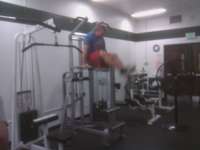 C:\Users\John\Desktop\Zach Even Esh Underground In season Strength workout with\Knee Raises.jpg